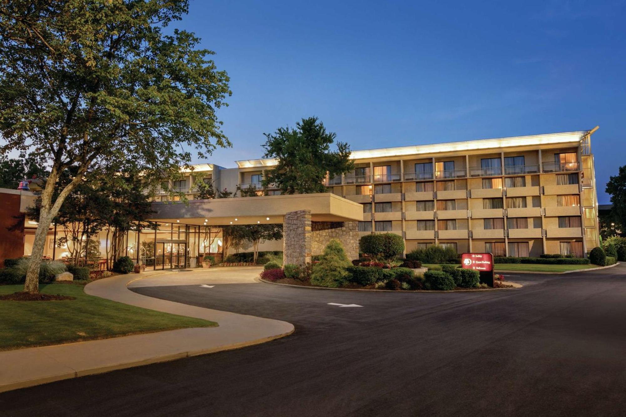 Doubletree By Hilton Atlanta Northeast/Northlake Tucker Exterior foto